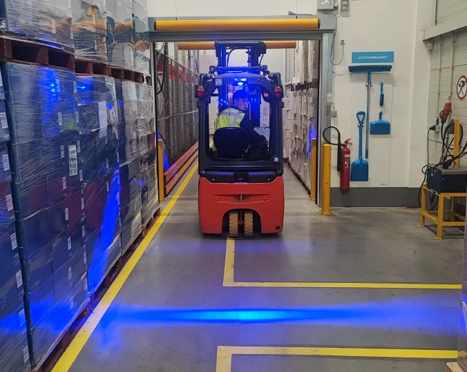 How to Choose Forklift Lights for Your Work Area